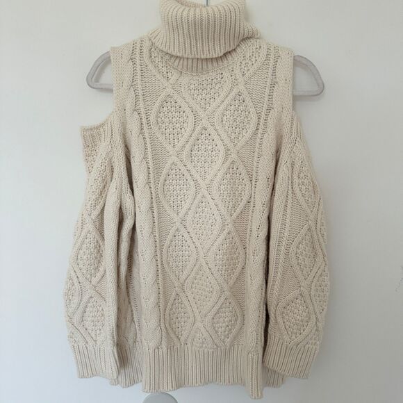 Everly Cream Cable Knit Cold Shoulder Chunky Turtleneck Sweater Sz S - Picture 1 of 9